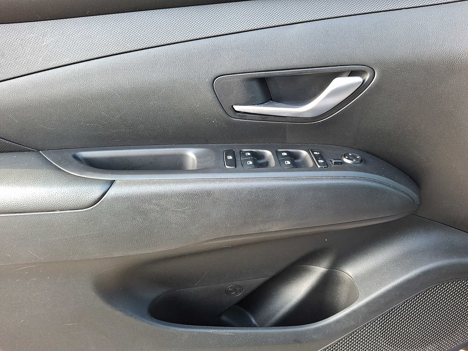 Thumbnail: 2023 Hyundai Tucson - 10