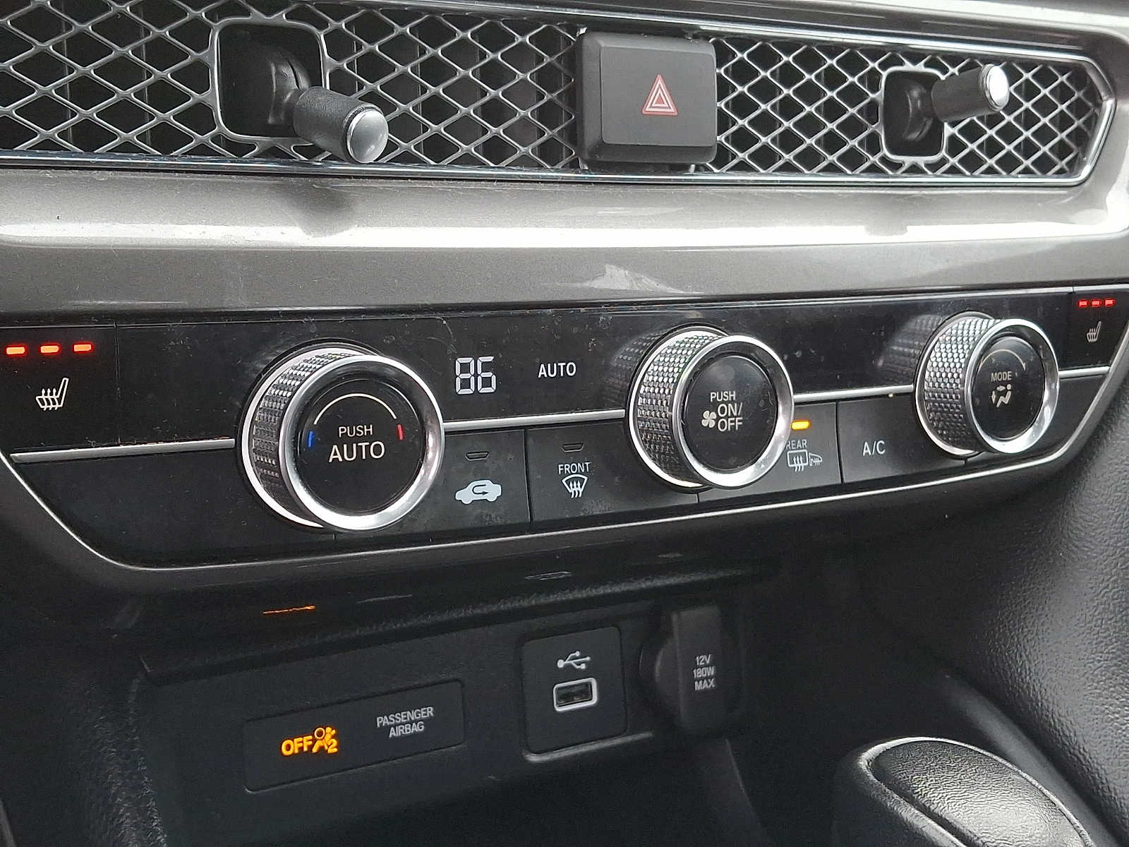 Thumbnail: 2023 Acura Integra - 15