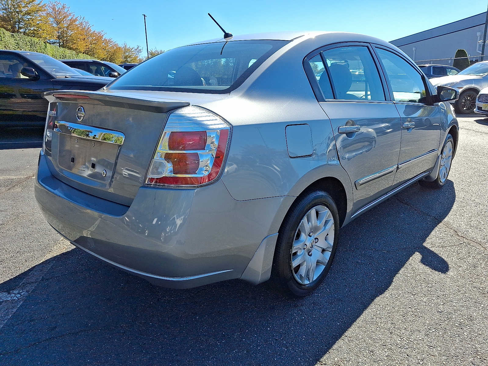 Thumbnail: 2012 Nissan Sentra - 4