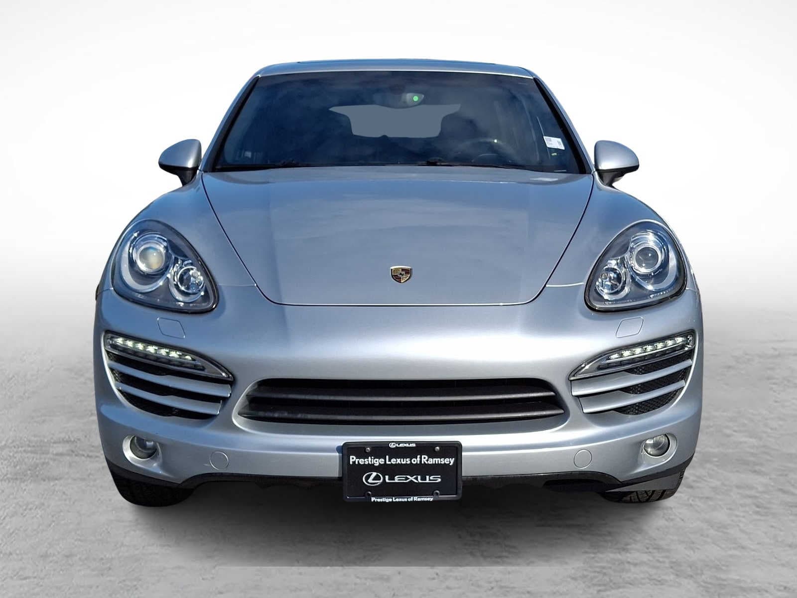 Thumbnail: 2012 Porsche Cayenne - 2