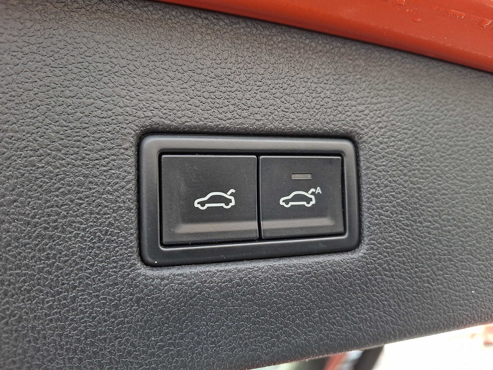 Thumbnail: 2019 Volkswagen Tiguan - 29