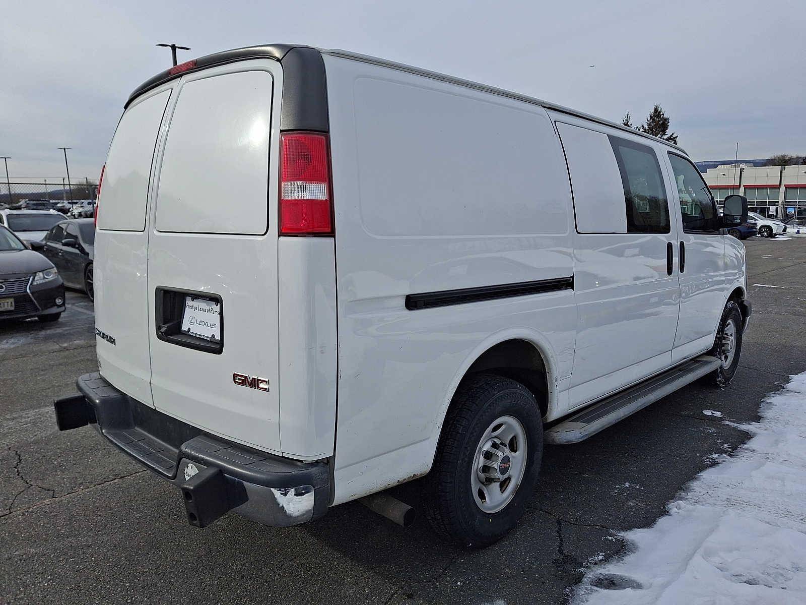 Thumbnail: 2019 GMC Savana - 4