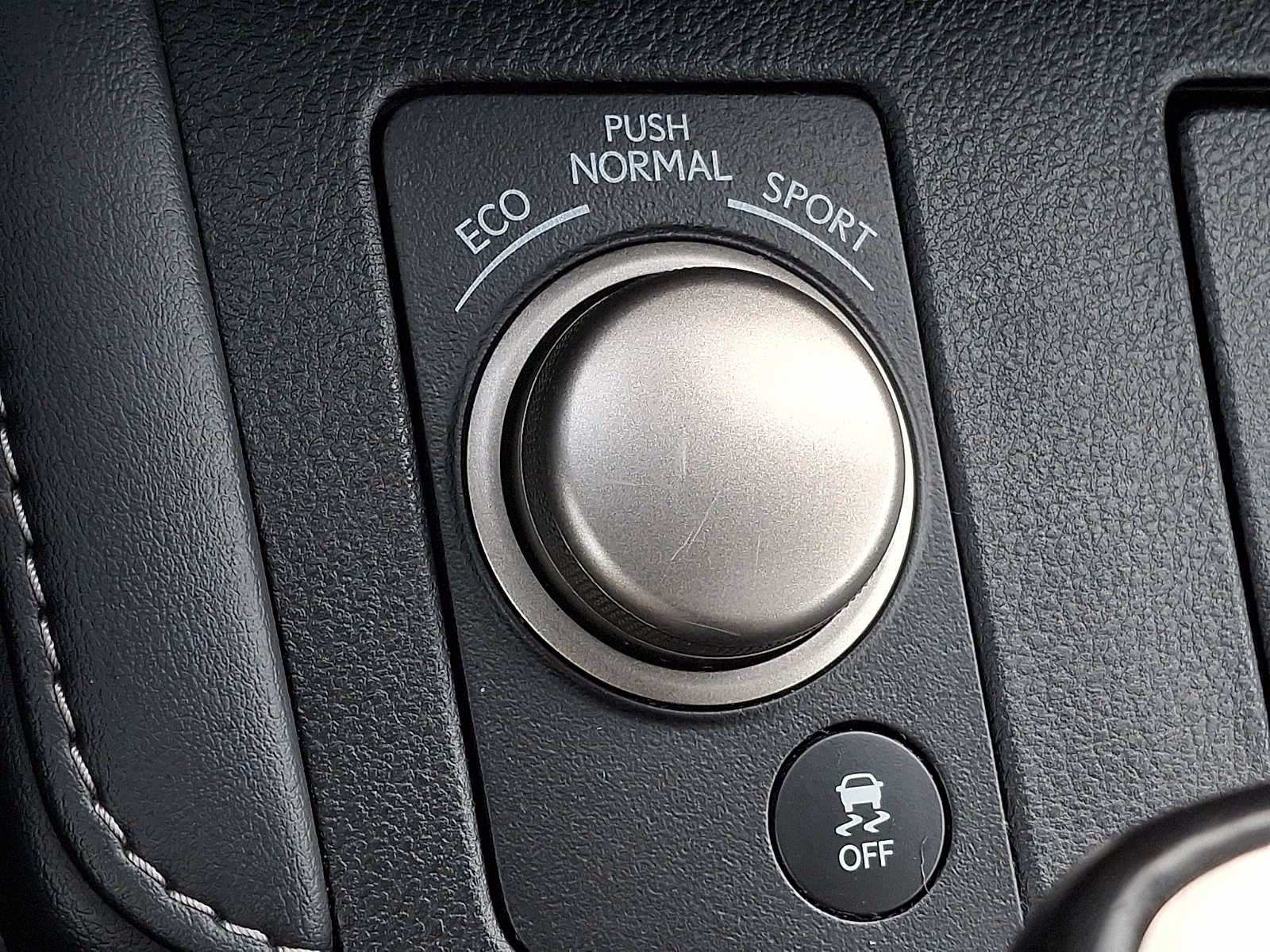 Thumbnail: 2018 Lexus ES - 22