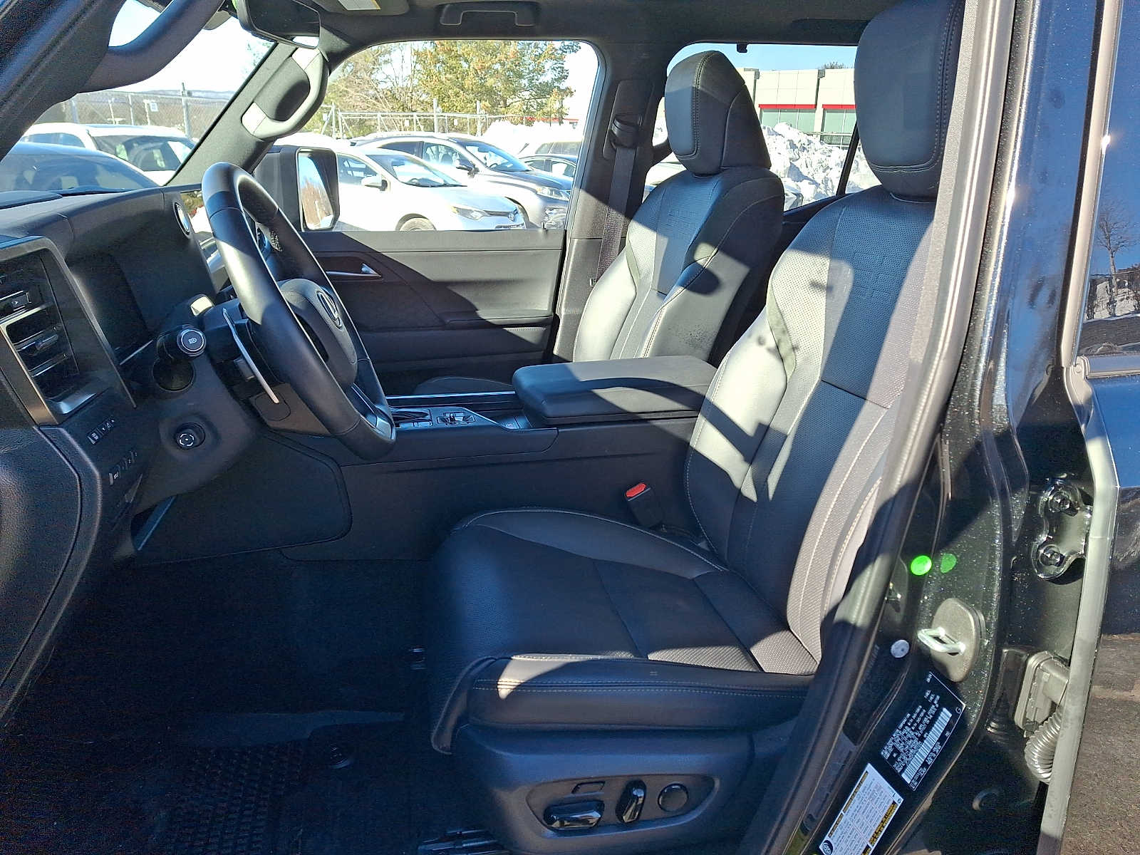 Thumbnail: 2024 Lexus GX - 9