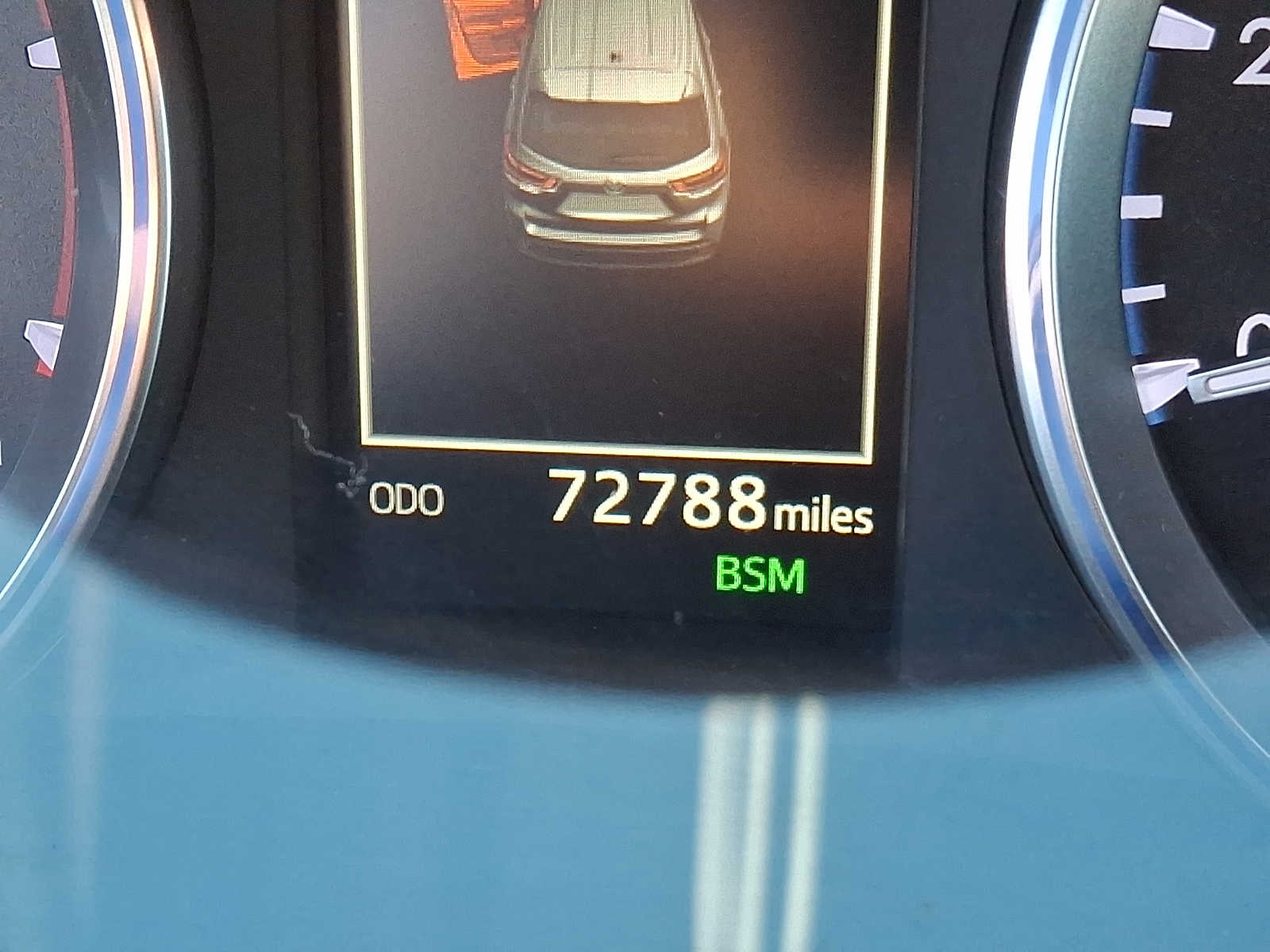 Thumbnail: 2019 Toyota Highlander - 17