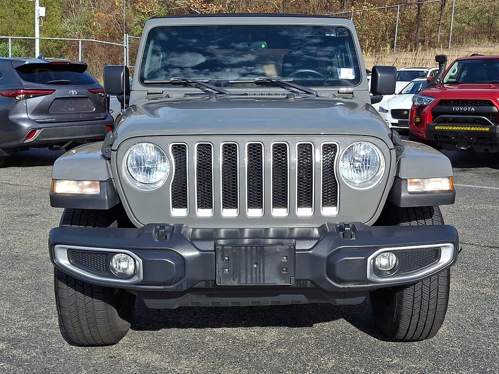 Used 2018 Jeep Wrangler Unlimited Sahara 4x4 SUV