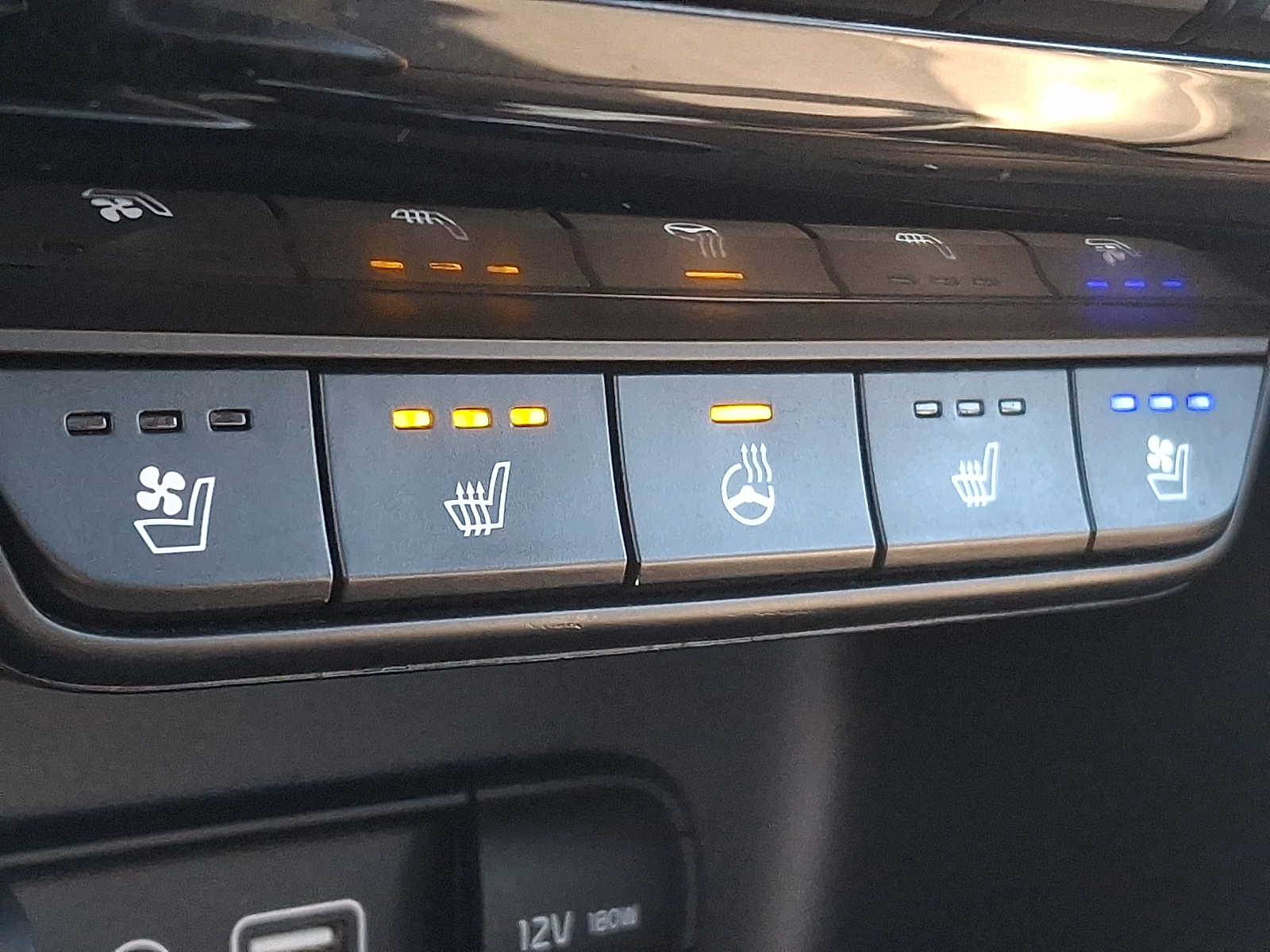 Thumbnail: 2019 Kia Sportage - 22