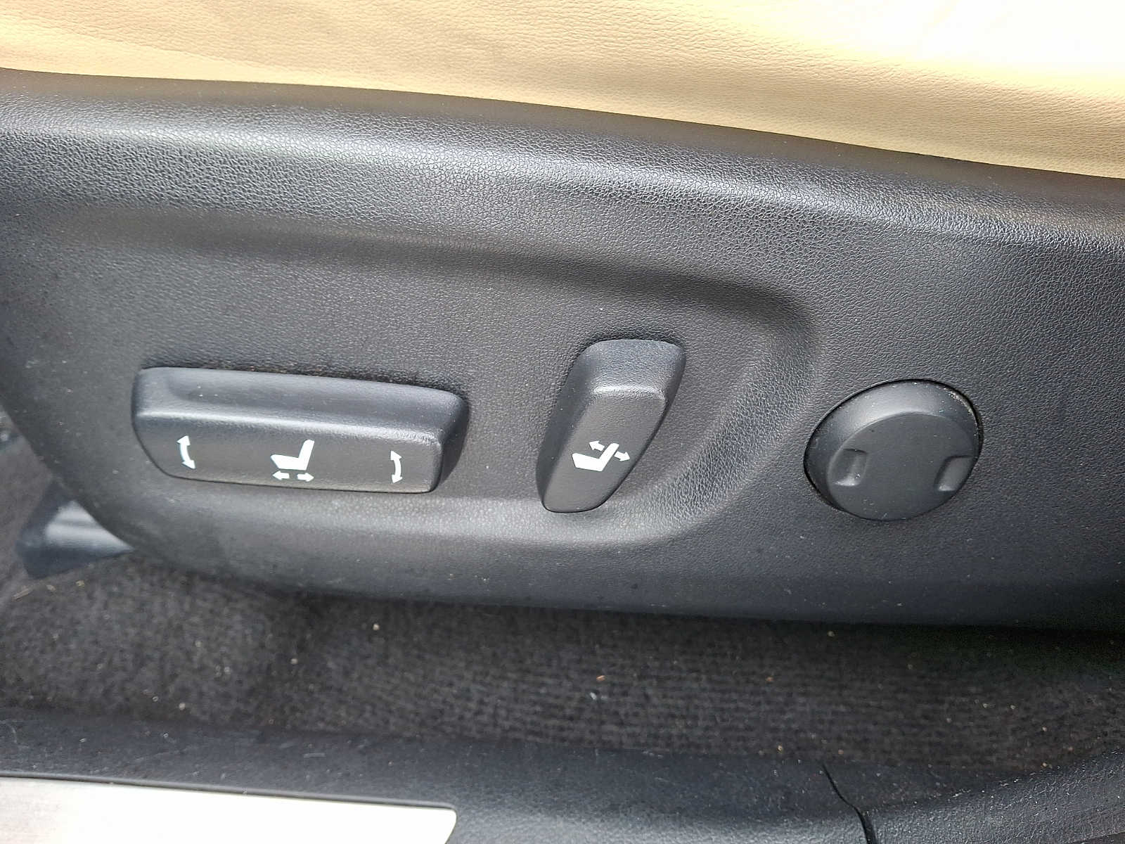 Thumbnail: 2017 Lexus NX - 11