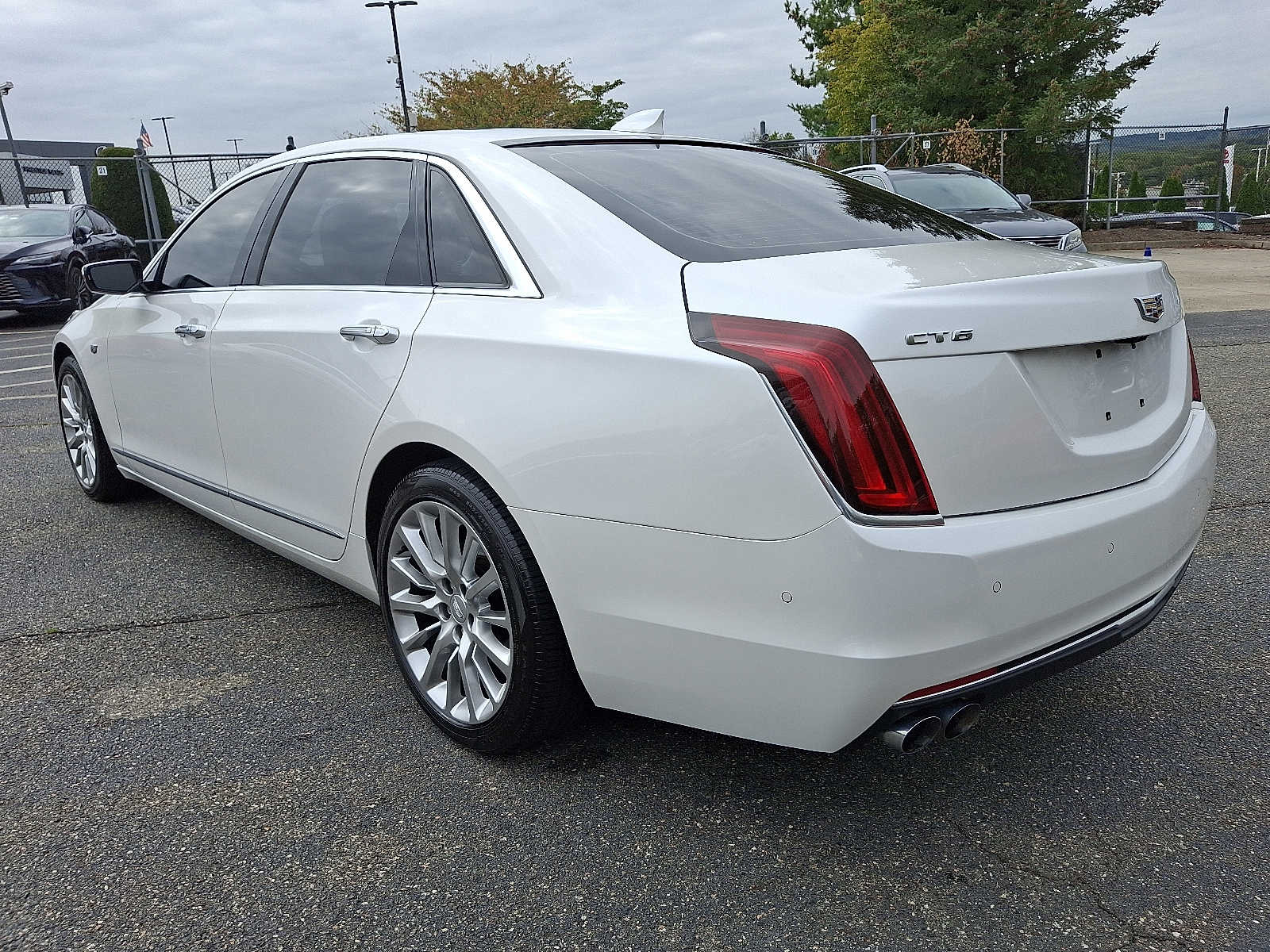 Thumbnail: 2018 Cadillac CT6 - 6