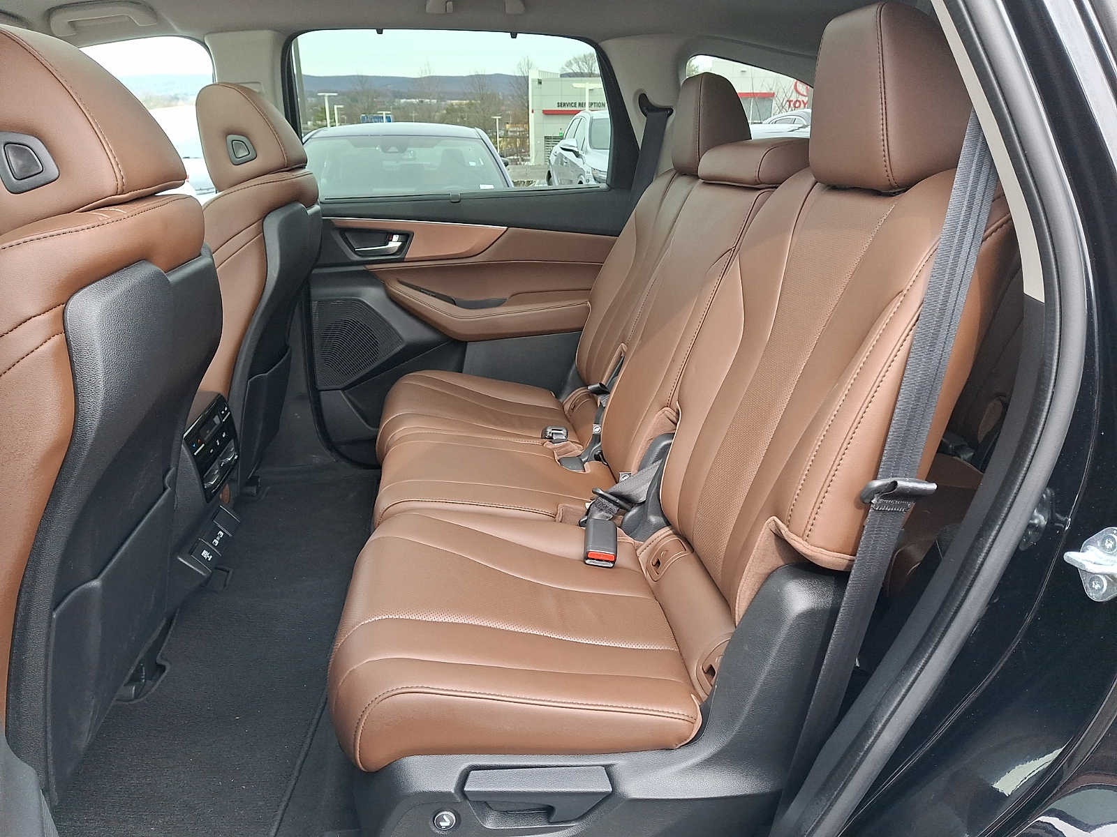 Thumbnail: 2023 Acura MDX - 7