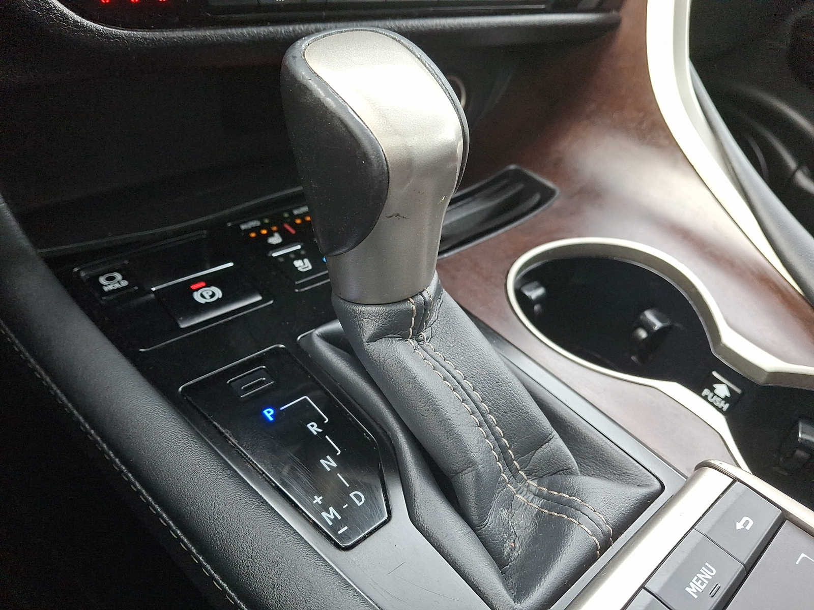 Thumbnail: 2020 Lexus RX - 12