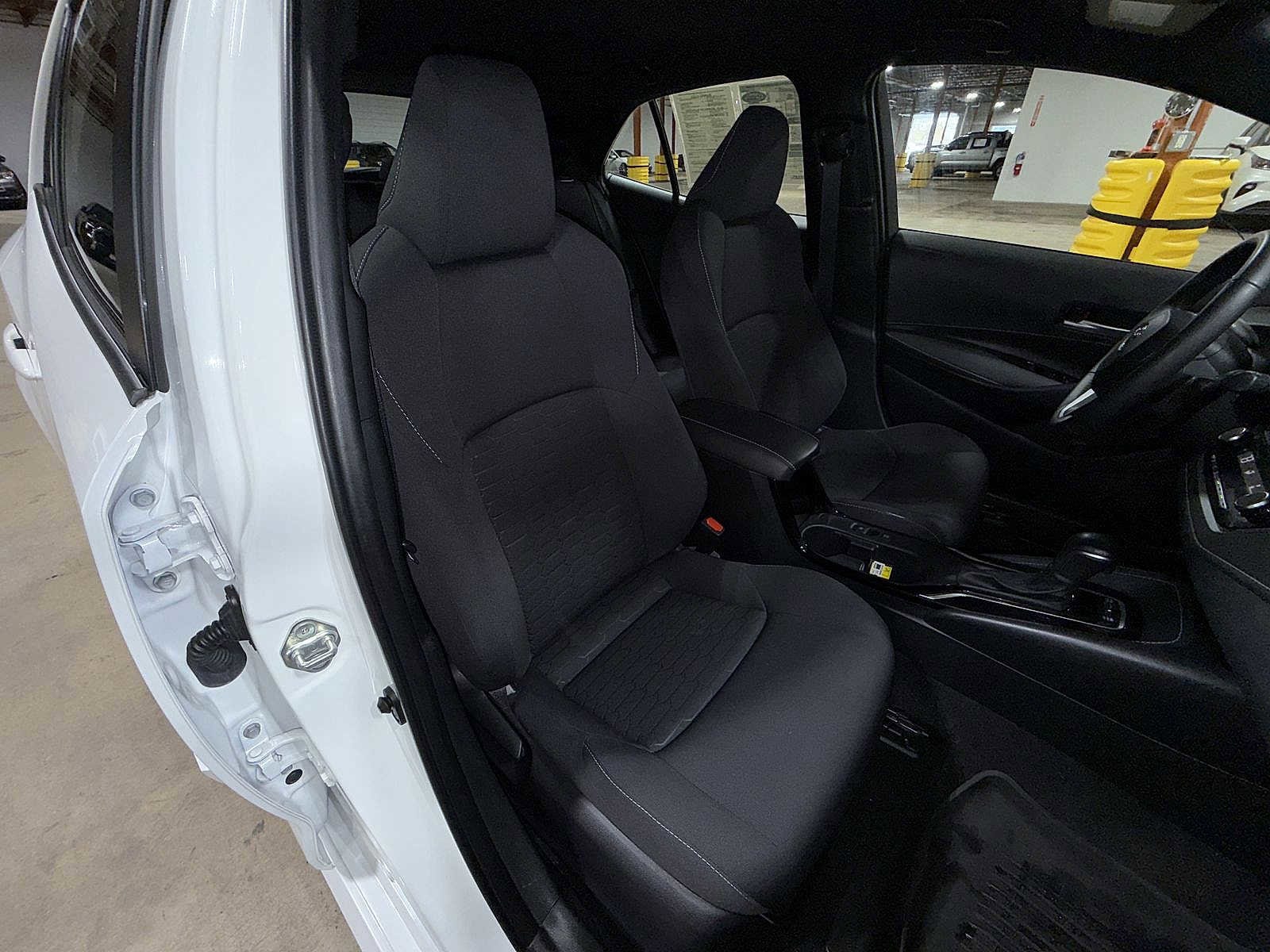 Thumbnail: 2023 Toyota Corolla - 16