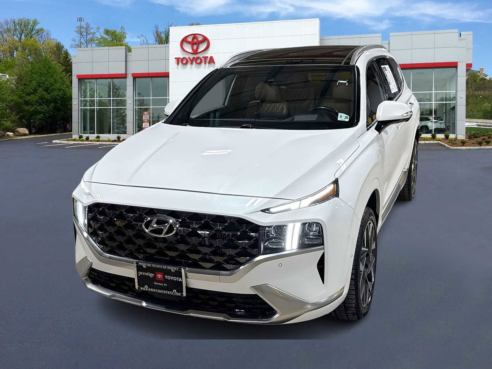 Thumbnail: 2021 Hyundai Santa Fe - 1