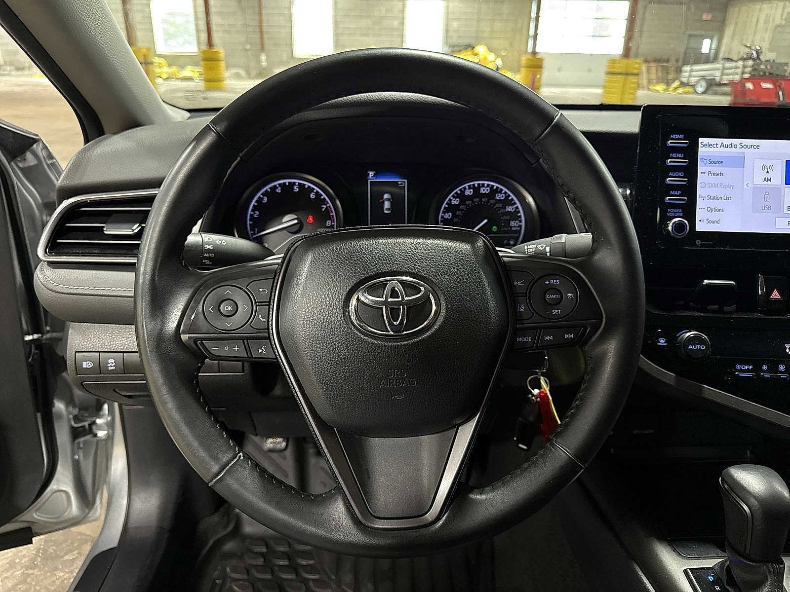 Thumbnail: 2023 Toyota Camry - 18