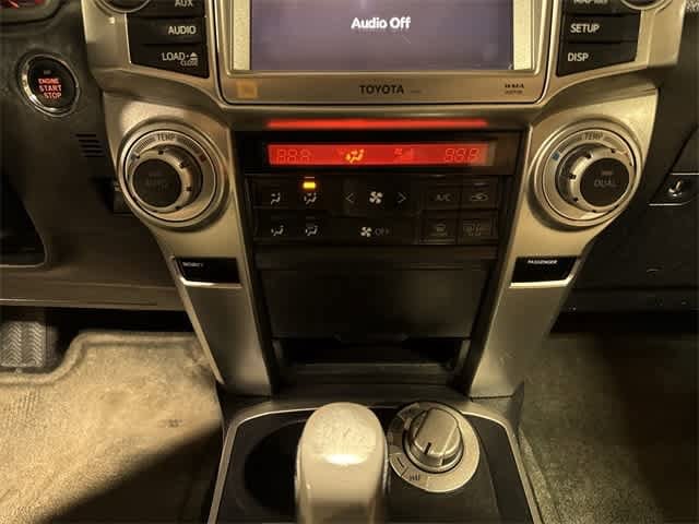 Thumbnail: 2013 Toyota 4Runner - 22