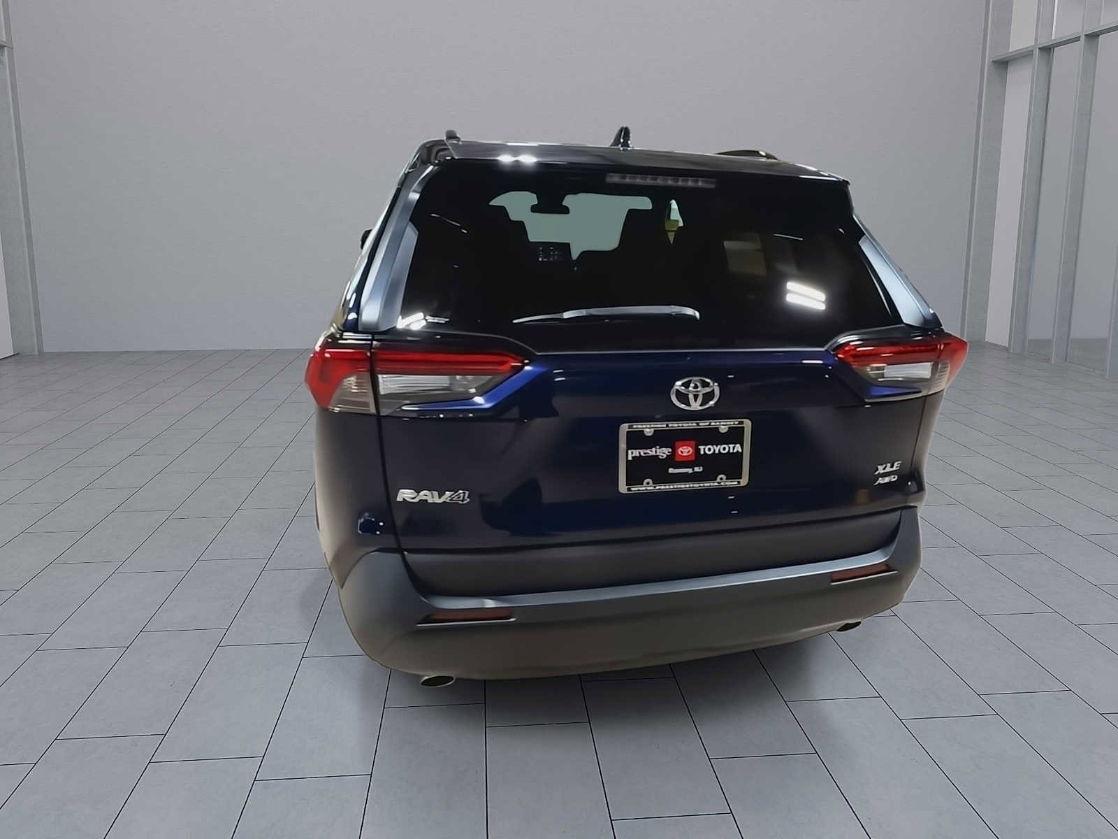 Thumbnail: 2024 Toyota RAV4 - 7