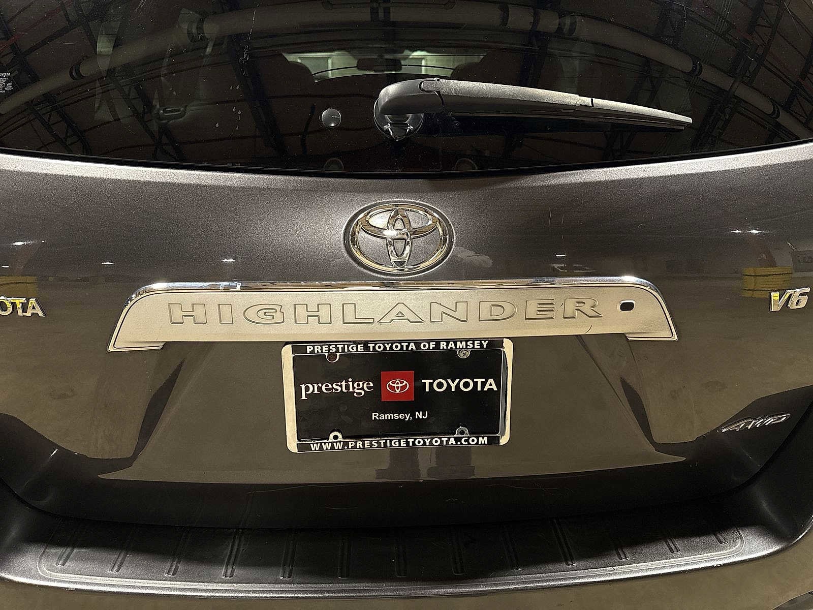 Thumbnail: 2008 Toyota Highlander - 27