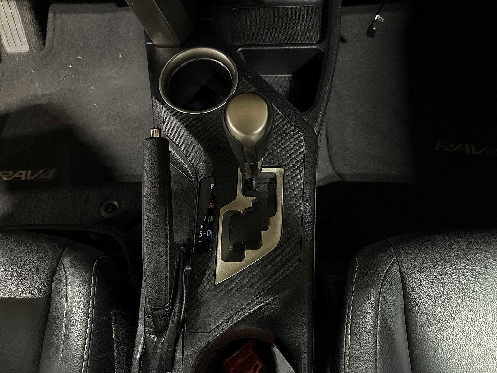 Thumbnail: 2015 Toyota RAV4 - 32