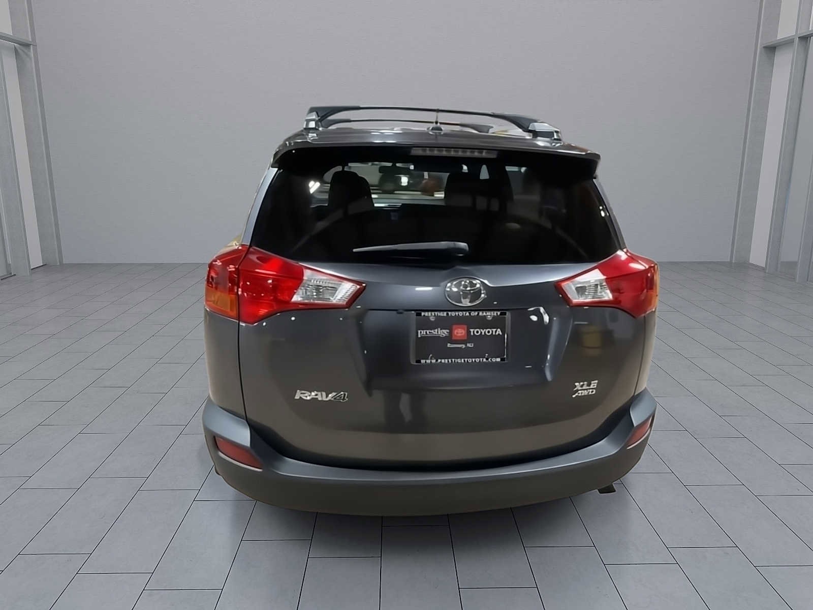 Thumbnail: 2014 Toyota RAV4 - 7