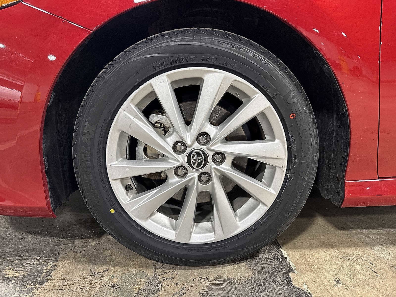 Thumbnail: 2024 Toyota Camry - 10