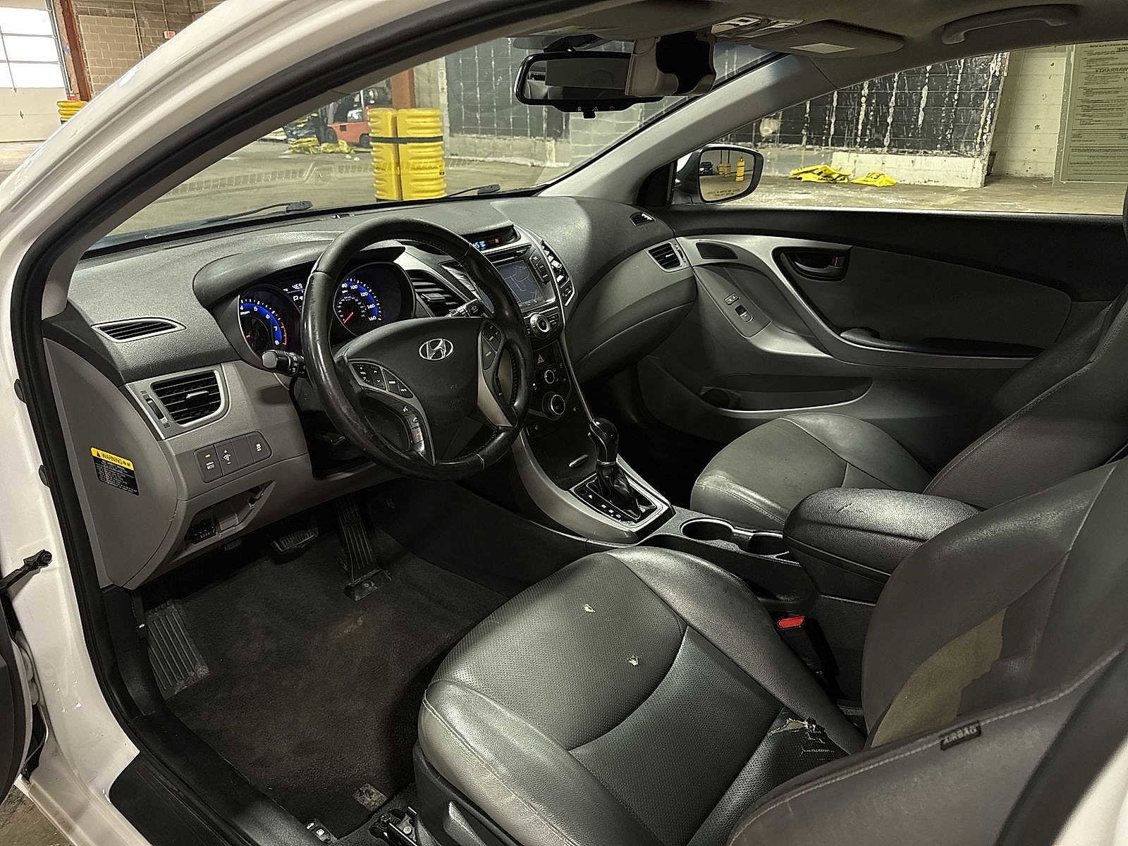 Thumbnail: 2014 Hyundai Elantra - 26