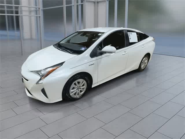 Thumbnail: 2017 Toyota Prius - 4