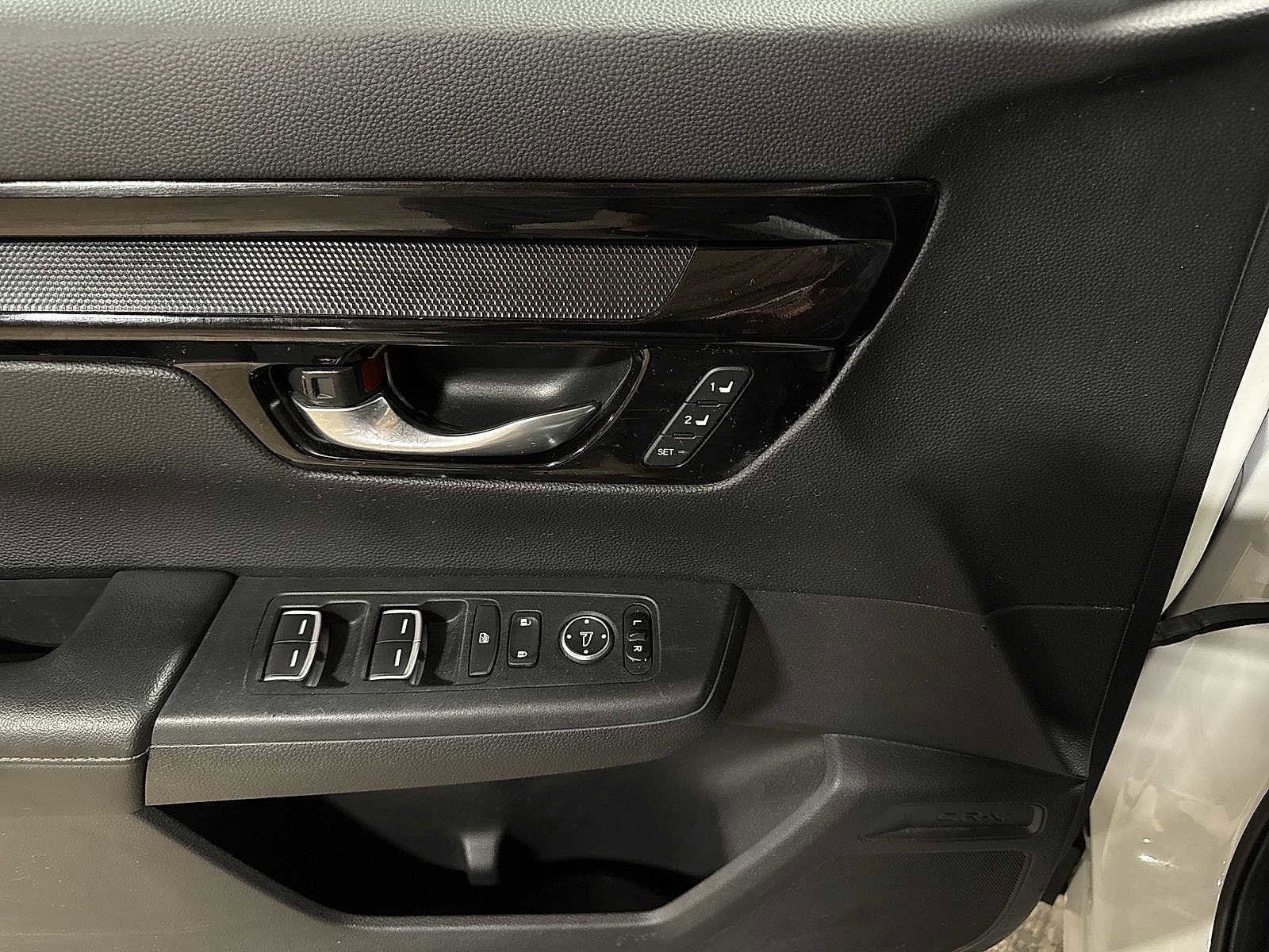 Thumbnail: 2023 Honda CR-V - 23