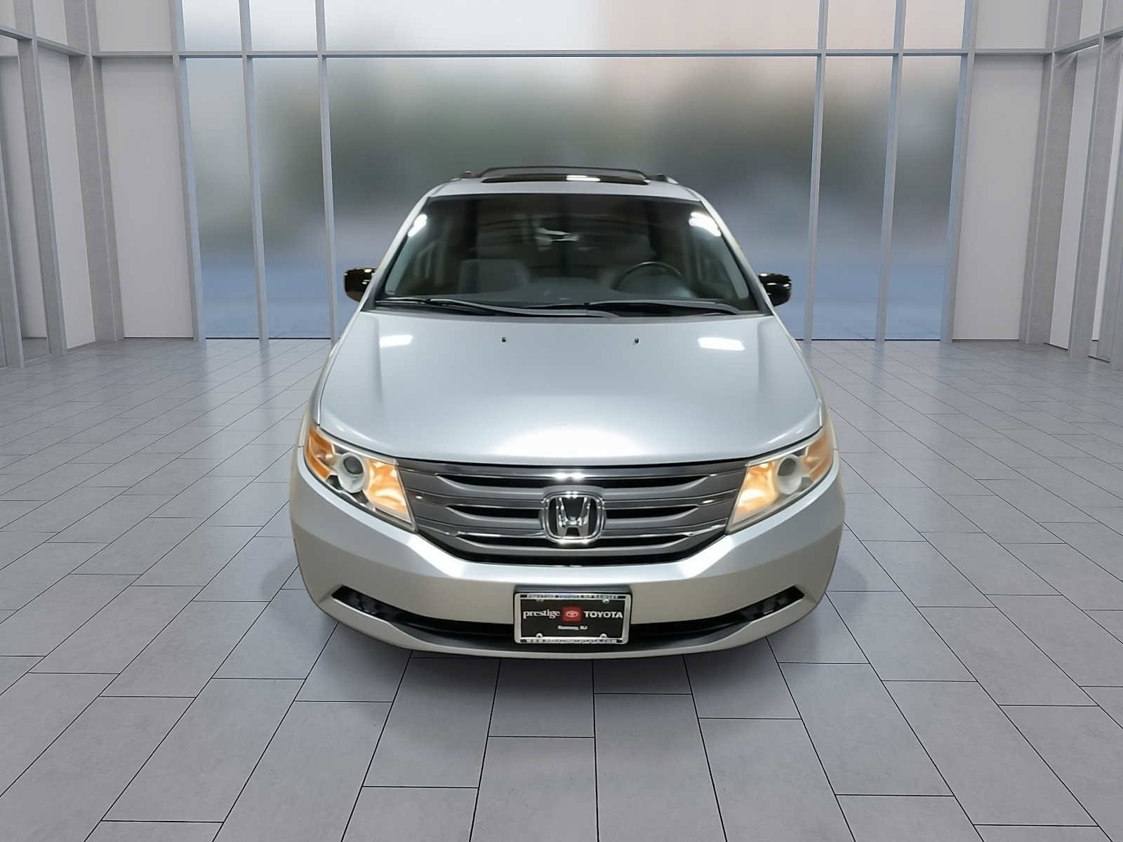 Thumbnail: 2012 Honda Odyssey - 3