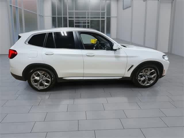 Thumbnail: 2022 BMW X3 - 9