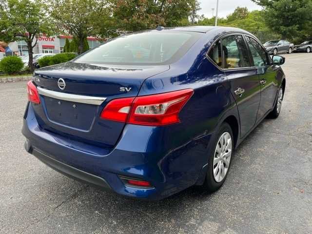Thumbnail: 2017 Nissan Sentra - 4