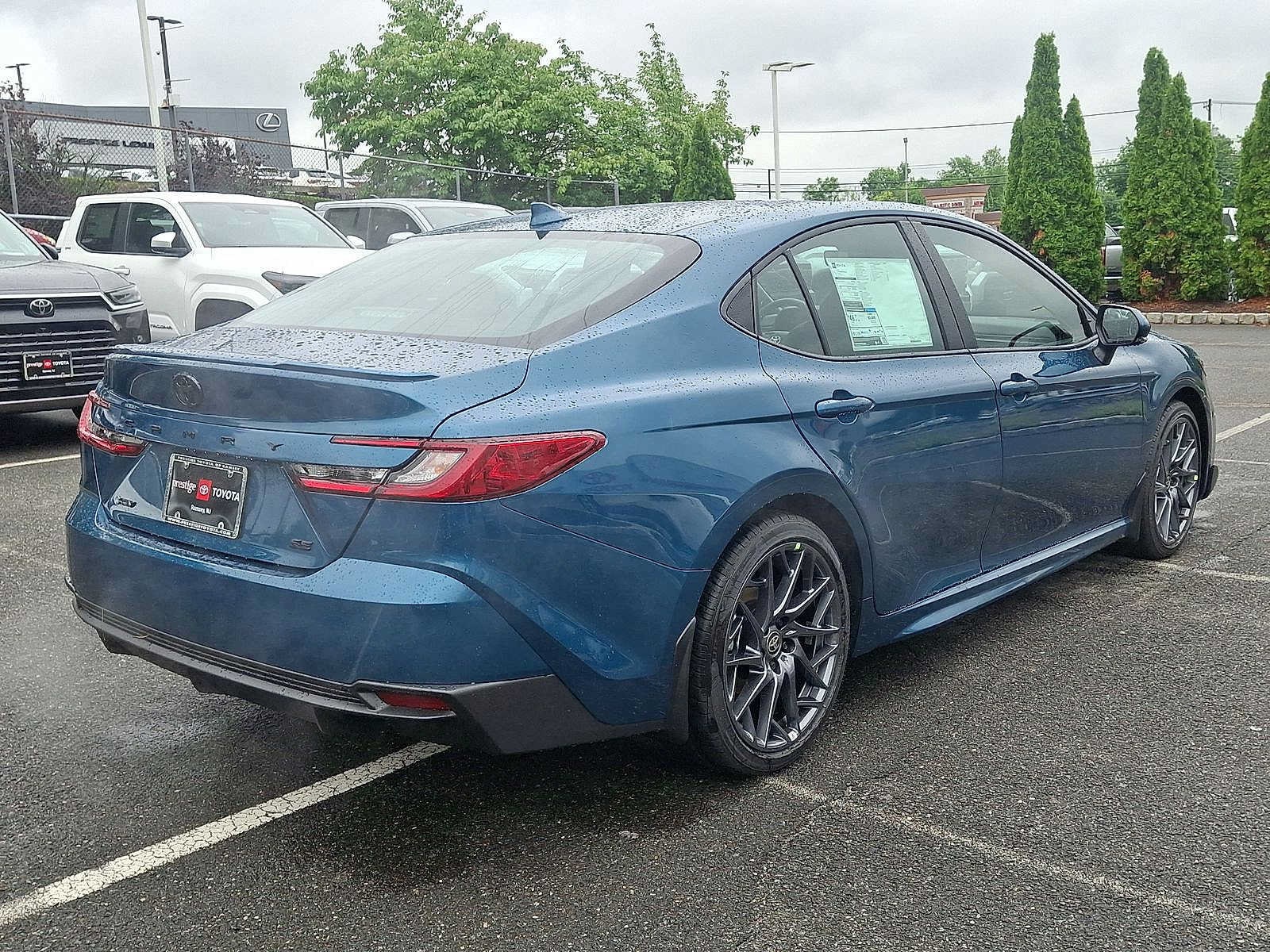 Thumbnail: 2026 Toyota Camry - 12