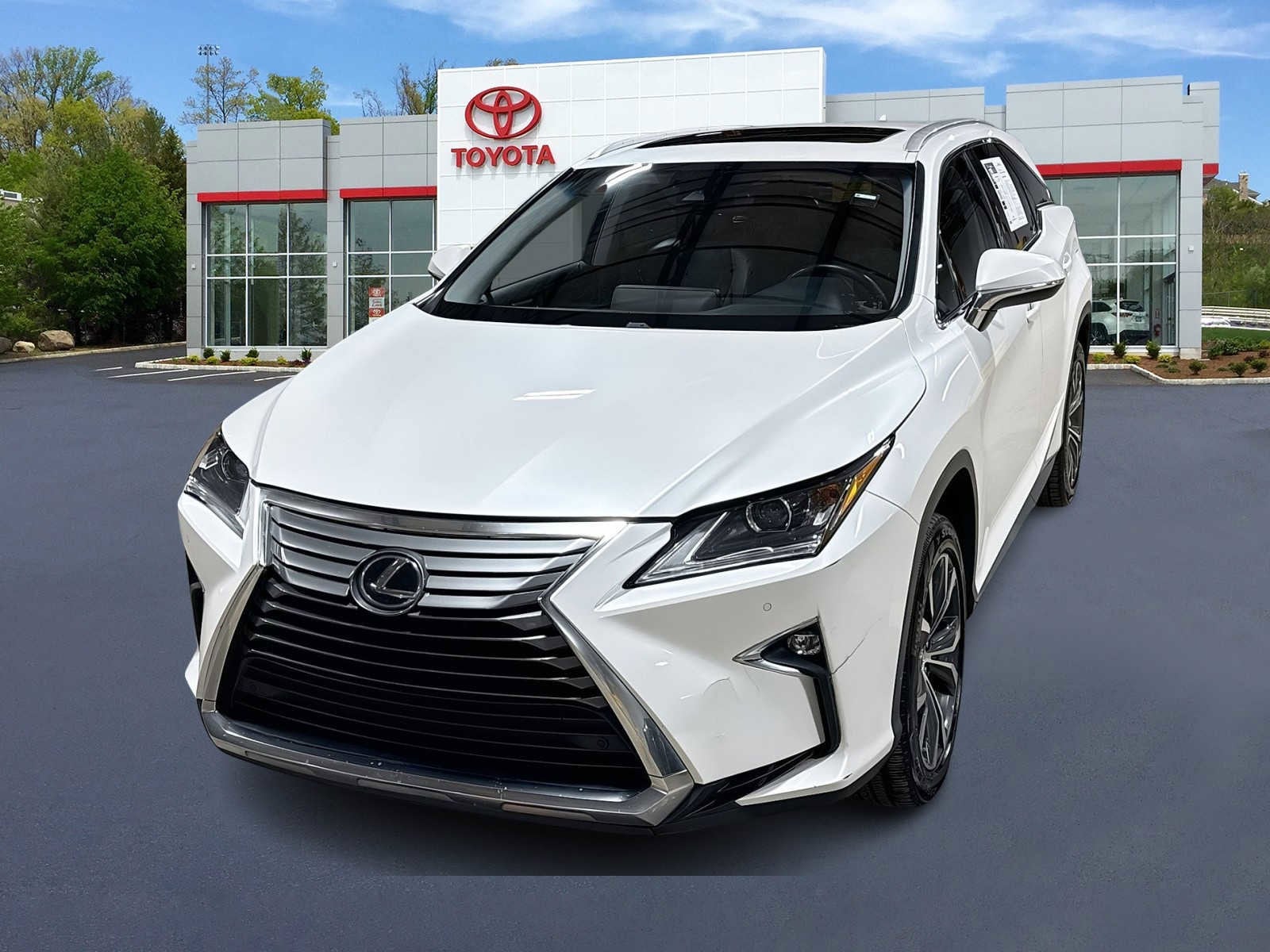 Thumbnail: 2018 Lexus RX - 1