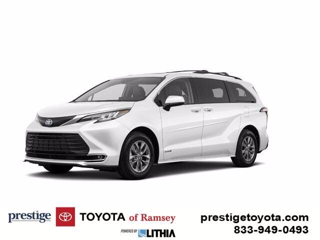 sienna xle 8 passenger van