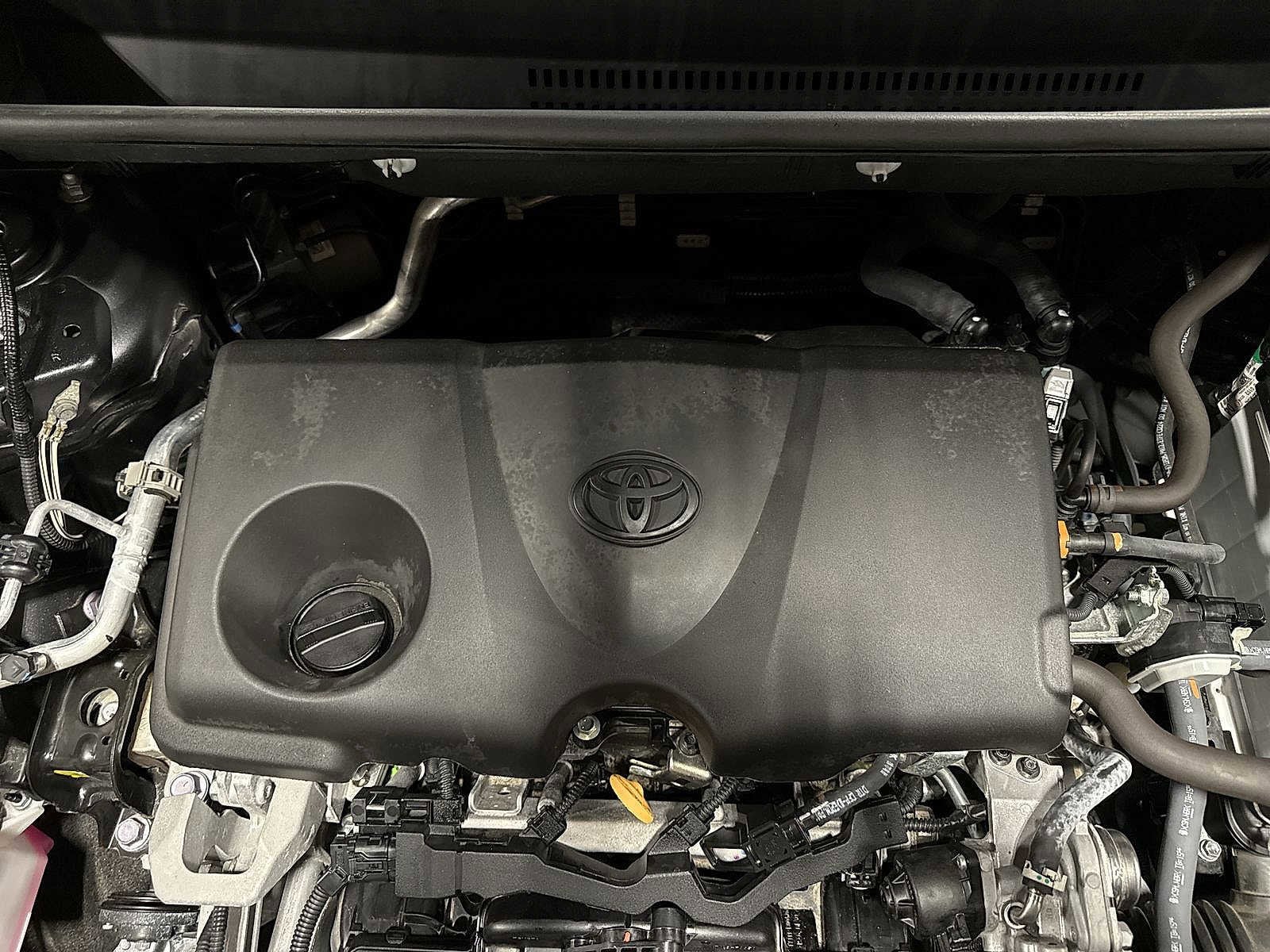 Thumbnail: 2023 Toyota RAV4 - 12