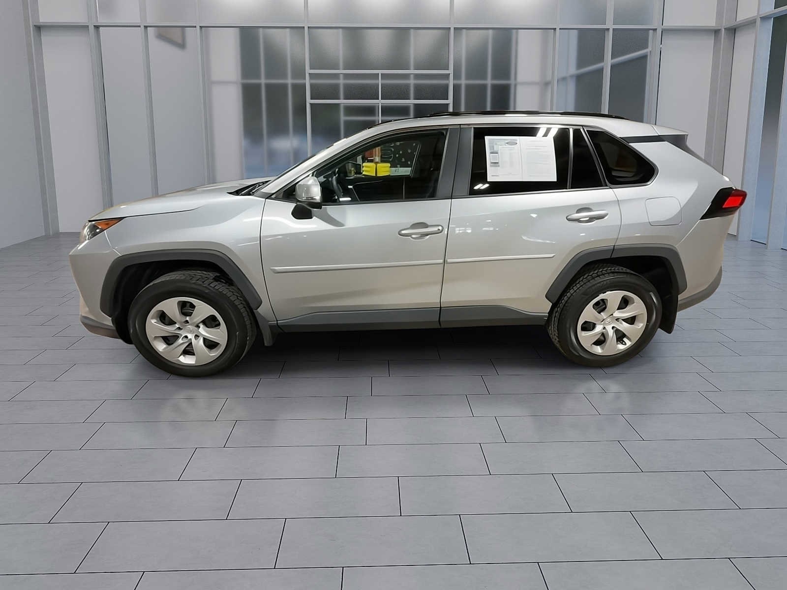 Thumbnail: 2019 Toyota RAV4 - 5