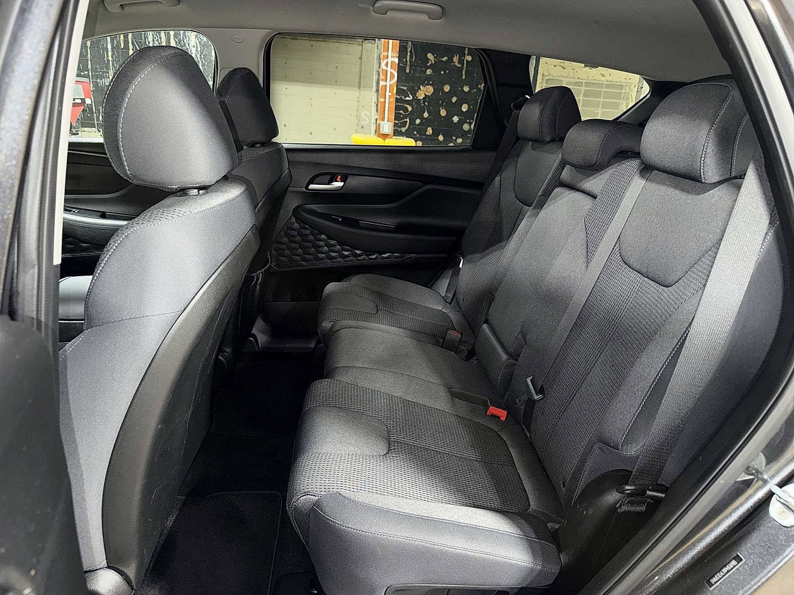 Thumbnail: 2023 Hyundai Santa Fe - 17