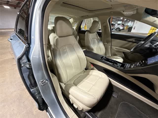 Thumbnail: 2014 Lincoln MKZ - 27