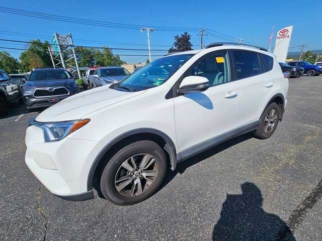 Thumbnail: 2018 Toyota RAV4 - 1
