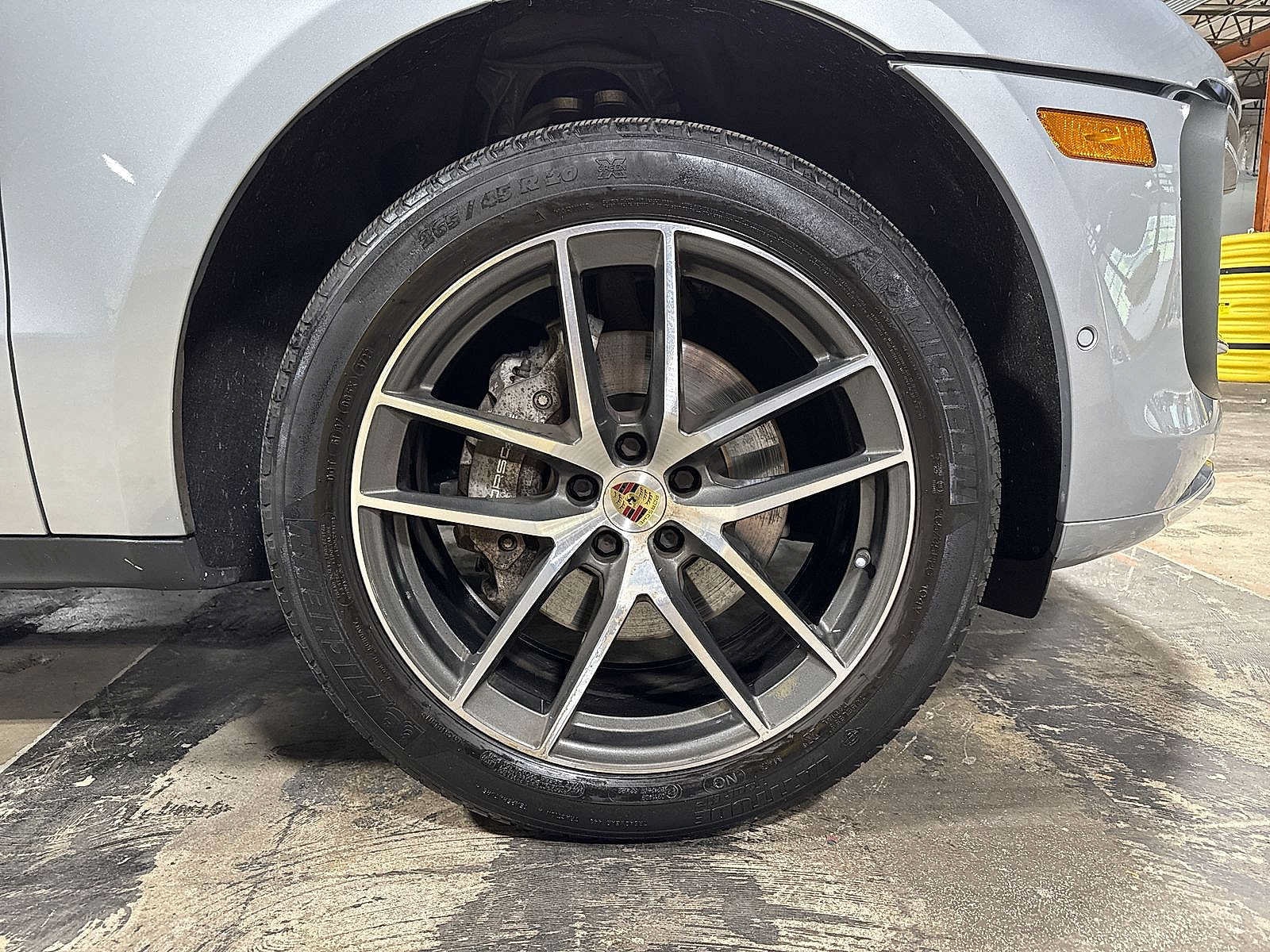 Photo 10