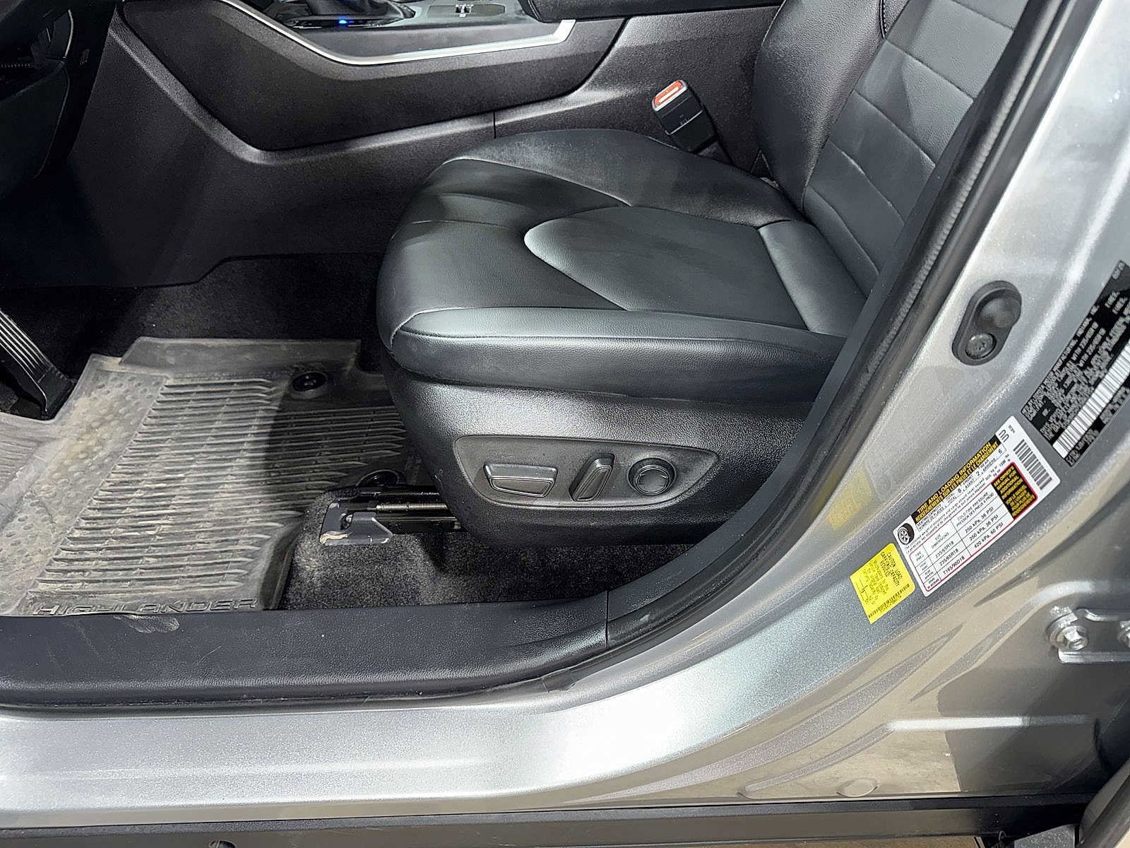 Thumbnail: 2025 Toyota Highlander - 24