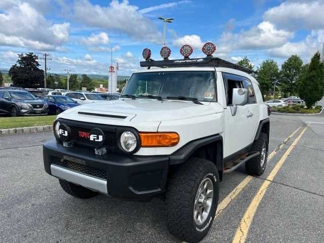 Thumbnail: 2013 Toyota FJ Cruiser - 1