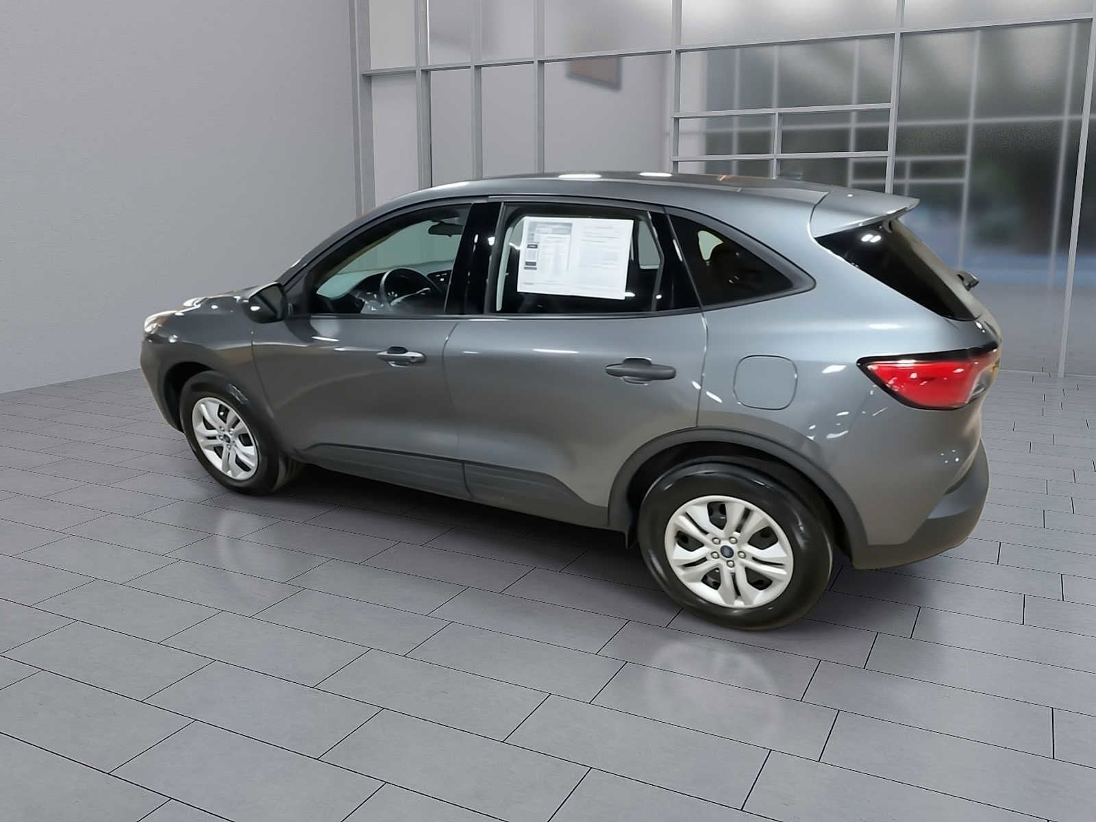 Thumbnail: 2022 Ford Escape - 6