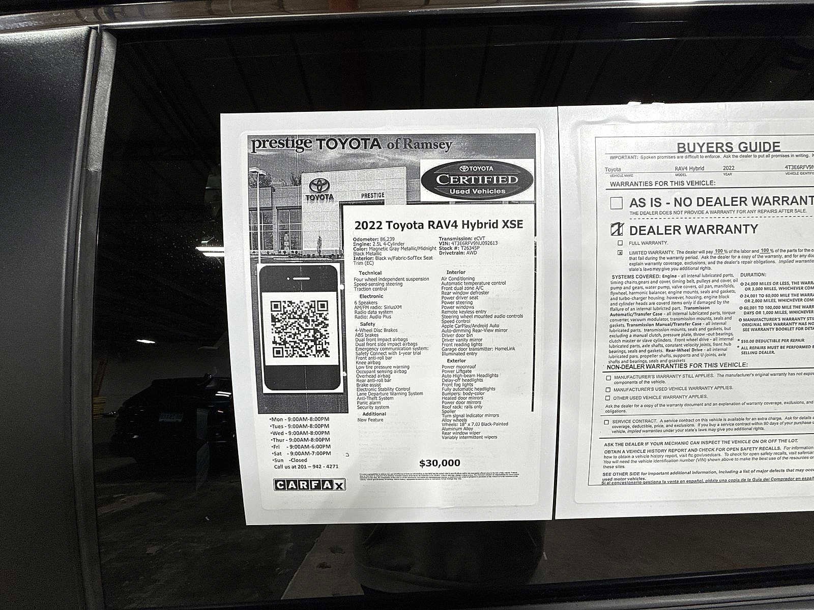 Thumbnail: 2022 Toyota RAV4 - 13