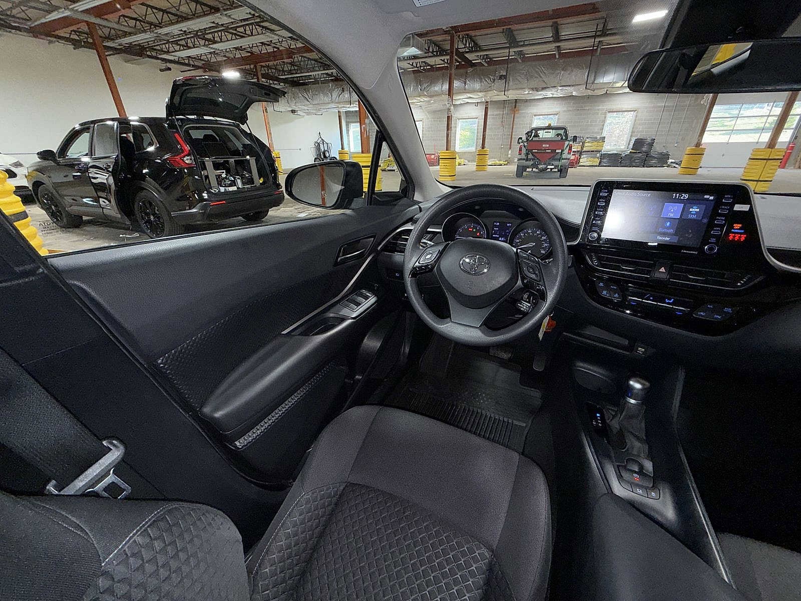 Thumbnail: 2021 Toyota C-HR - 15