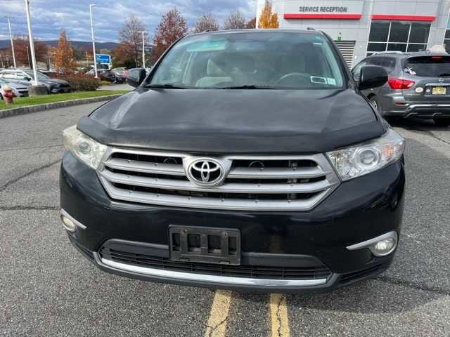 Used 2012 Toyota Highlander SE with VIN 5TDBK3EH9CS113577 for sale in Ramsey, NJ