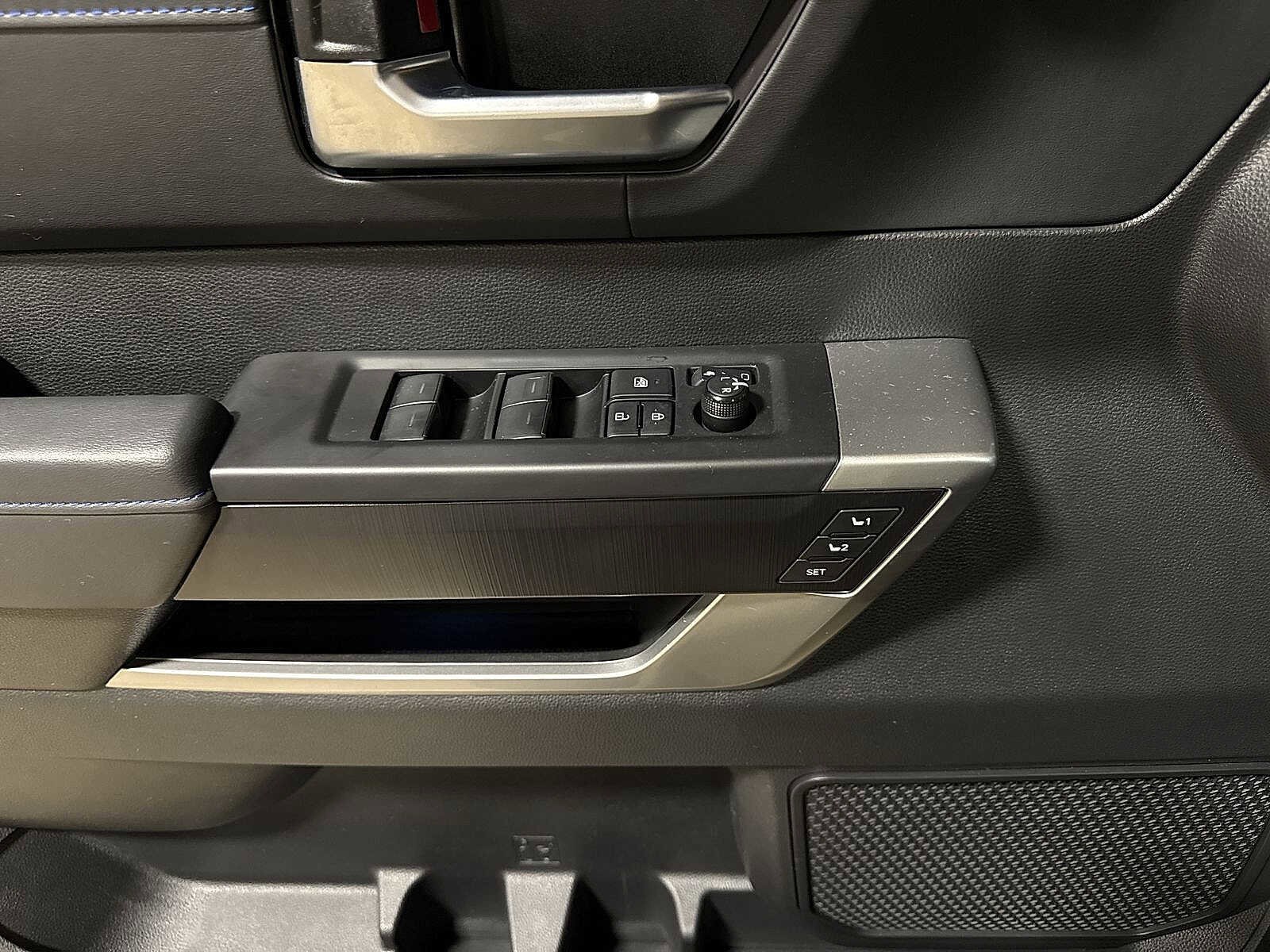 Thumbnail: 2024 Toyota Sequoia - 23