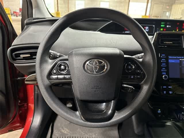 Thumbnail: 2022 Toyota Prius - 18
