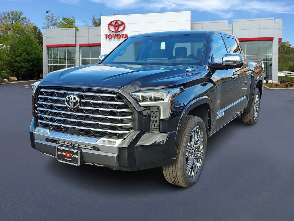 New 2026 Toyota Tundra i-FORCE MAX Capstone CAPSTONE CREWMAX 5.5