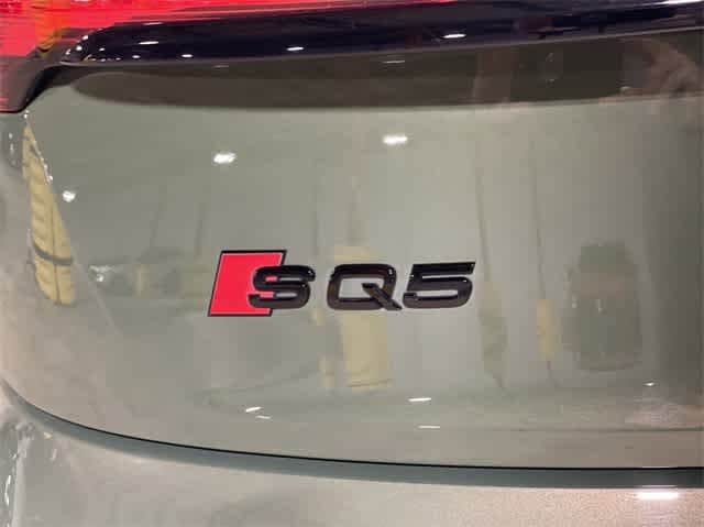 2022 Audi SQ5 Premium 25