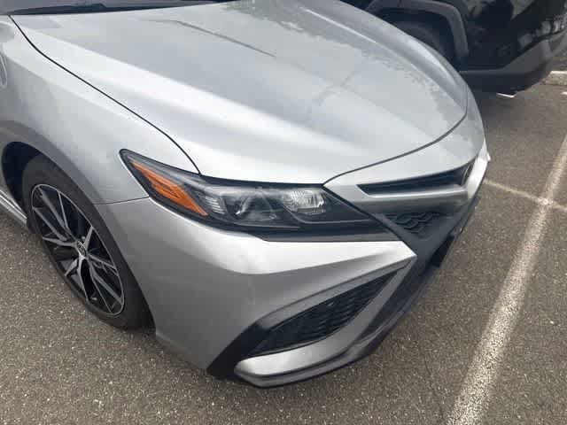 Thumbnail: 2023 Toyota Camry - 10